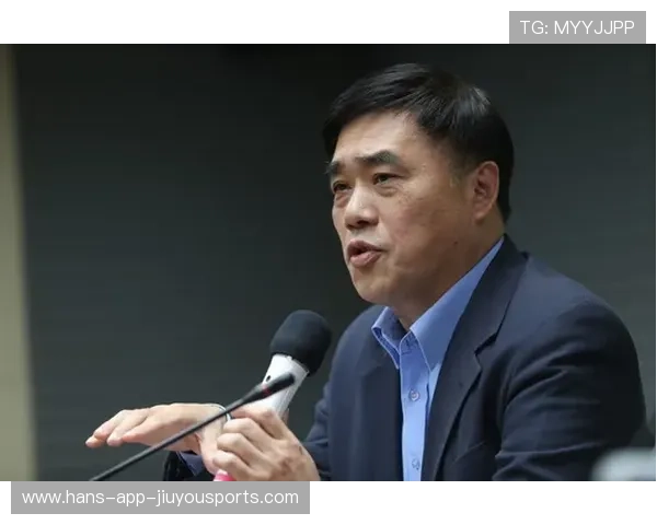 主席被曝反对换帅：内部博弈公开化